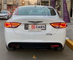 كرايسلر 200